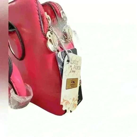 Hot Pink Women’s Purse Tote Bag Handles Strap New with Tags Medium - Picture 5 of 16